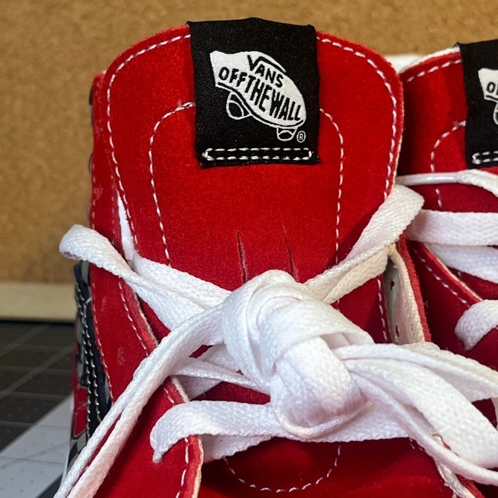Vans Kids Red High-Top Sneakers
Brand new
NWOT - Picture 7 of 14
